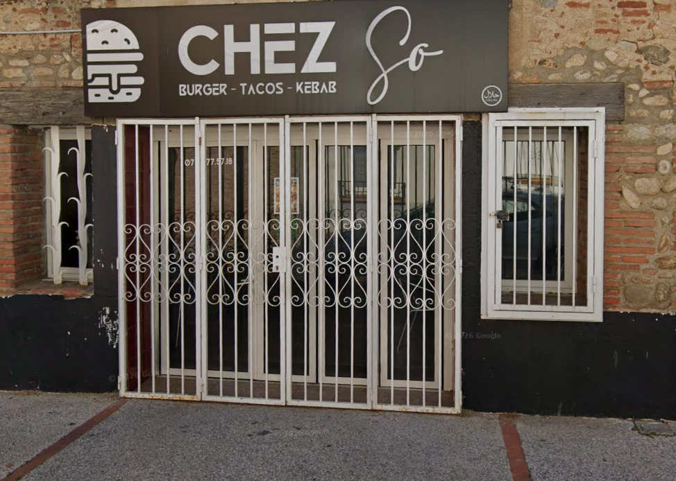 Façade de l'établissement Chez So ! à Théza